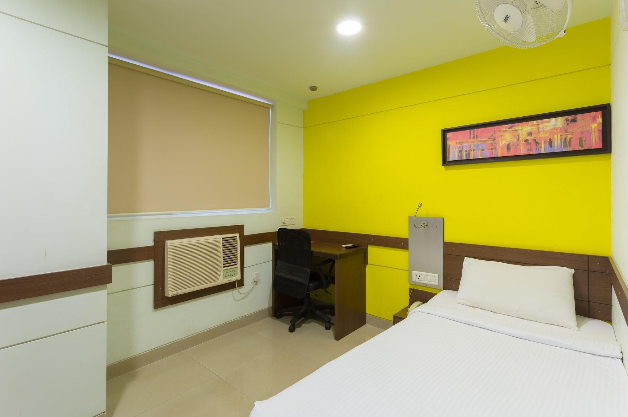 Chennai Hotel ภายนอก รูปภาพ