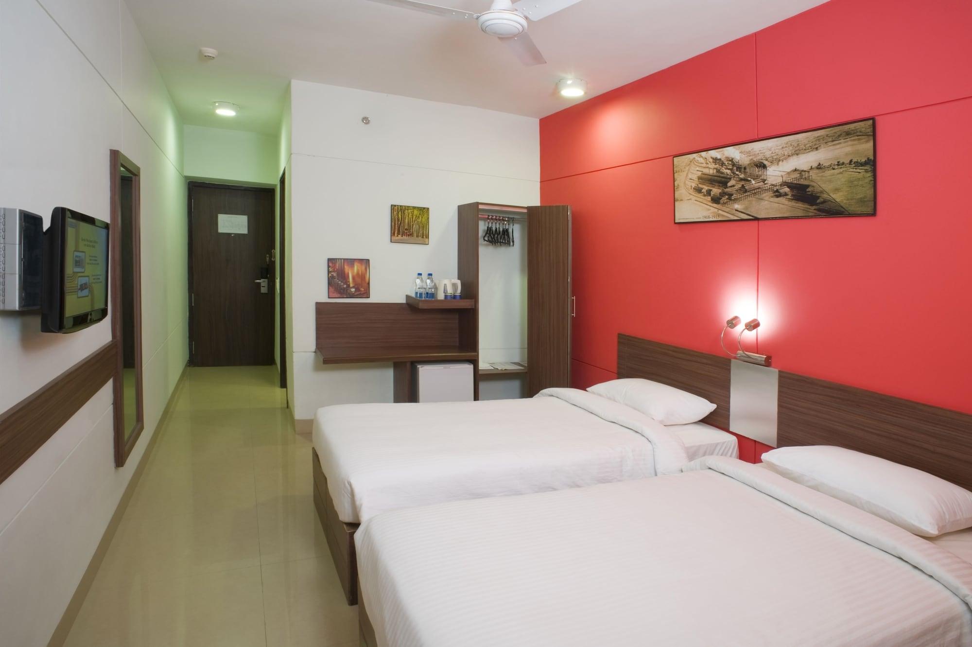 Chennai Hotel ภายนอก รูปภาพ
