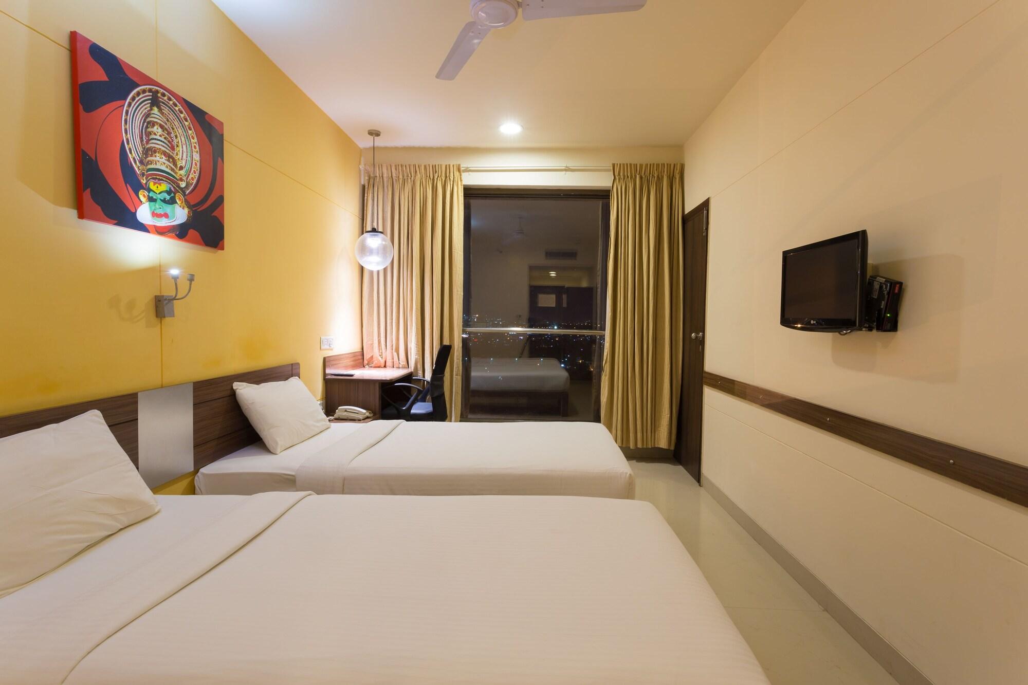 Chennai Hotel ภายนอก รูปภาพ
