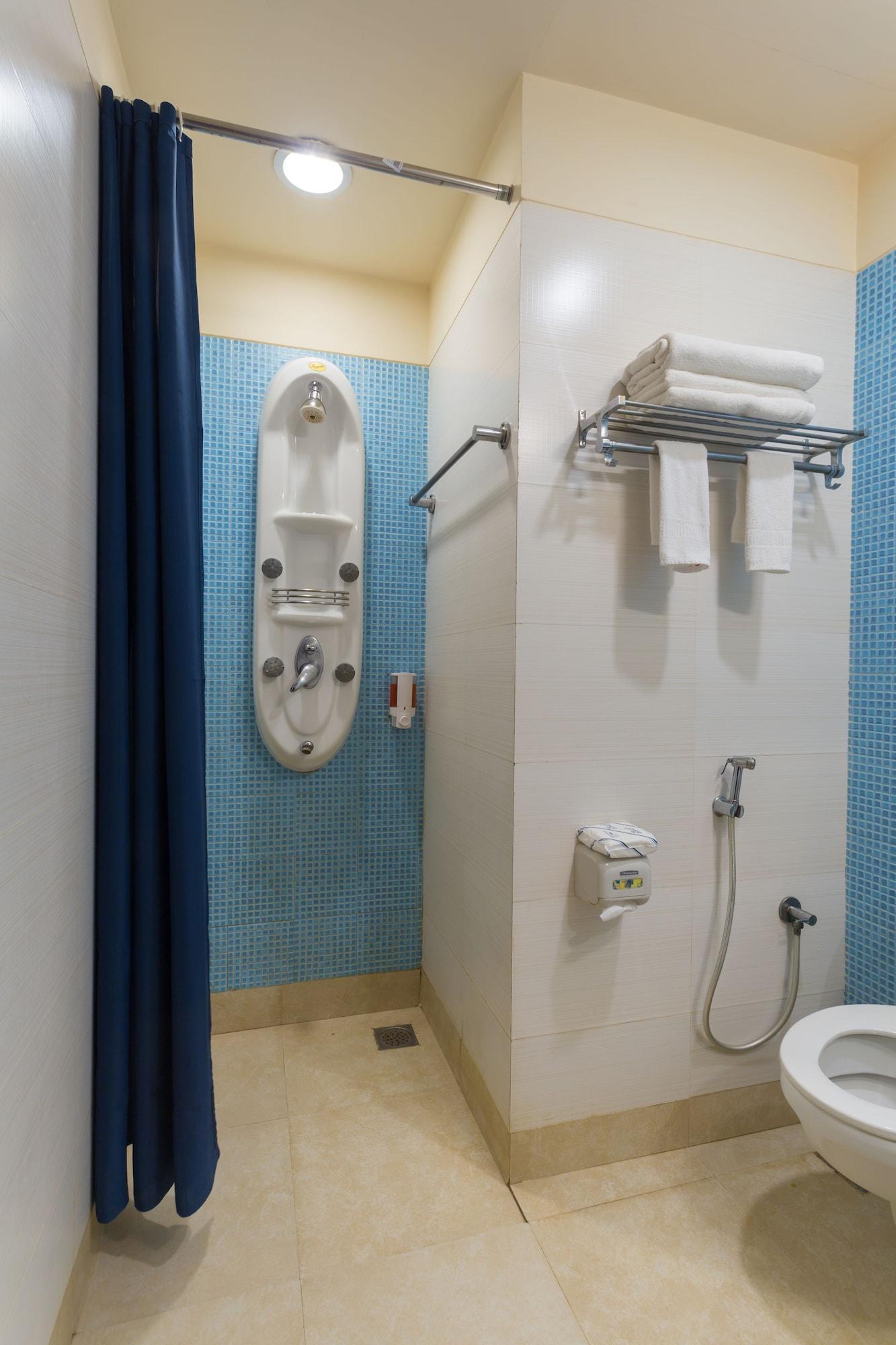 Chennai Hotel ภายนอก รูปภาพ